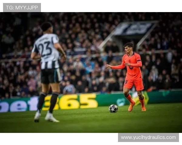 阿斯：赫拉德-马丁接替伊尼戈成巴萨核心